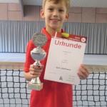 Noah bei der Siegerehrung beim 1.WTV Orange Cup 2017